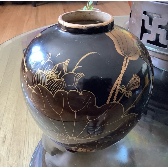 Vintage, Oriental Black Vase - Picture 3 of 4